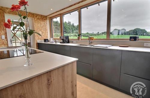 Lantic House | Ti koad