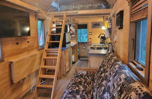 Nevis House | Tiny bungalow secluded in the woods with lake view. Pets accepted!