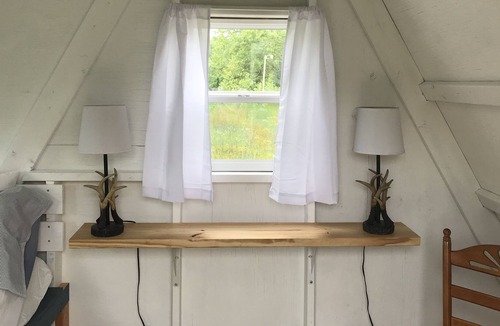 St. Charles Cabin | Tiny Off Grid A-Frame Cottage - Glamping St. Louis