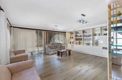Toukley House | Toukley Waterfront House