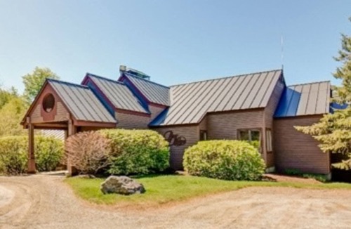 Stratton Mountain House | Townhouse w/hot tub, fireplace, shuttle, wifi, w/d, community sports club