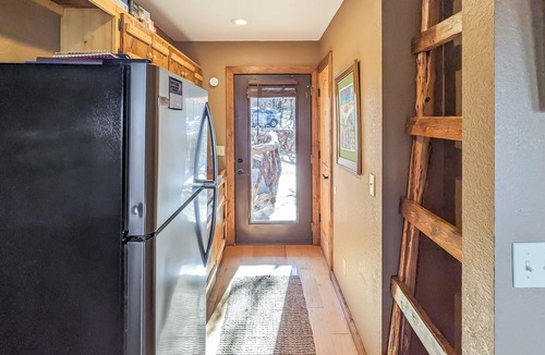 Mountain View Cabin | Treehouse Thyme - total privacy in woods