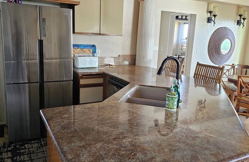Wainiha House | True beachfront 5-bedroom house in Haena perfect for family getaways.