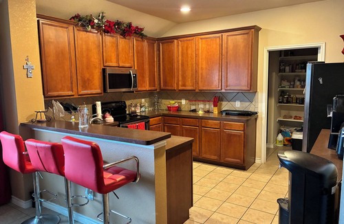 Lancaster House | Trunks up! Spacious 3-bd house close enough for fun,far enough for peace & quiet