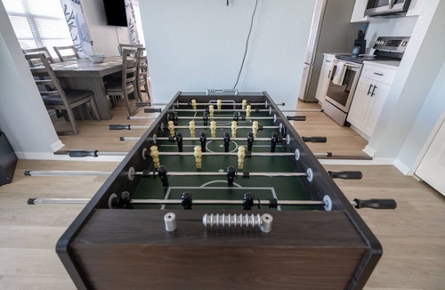 Spring Hill House | Turtle Cove - Hernando Beach Waterfront, w/ Kayaks & Arcade Games!
