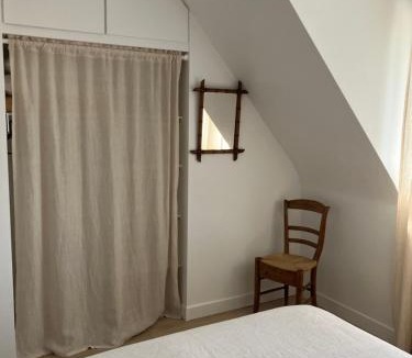 Crach Bed & Breakfast | Ty Moune