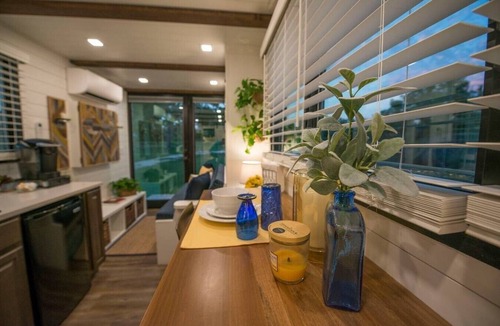 Waco Apartment | Unique Container Home in Waco