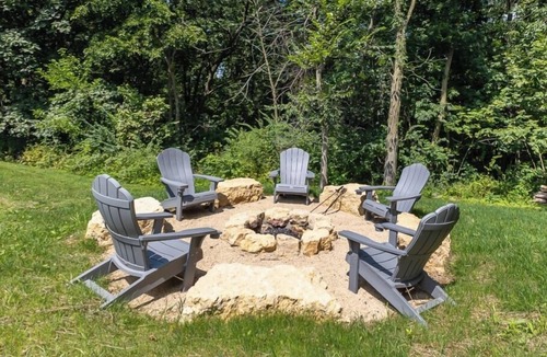 The Galena Territory House | Unwind at High Ridge: Hot Tub Nights, Arcade Lights & Fire Pit Fun!