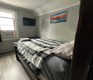 South Central Apartment | Upper Floor 2 bedroom Unit