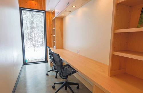 Mazama House | Ursa Minor – Spacious 4BR Retreat near Mazama
