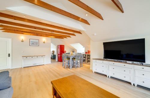 Carpinteria Apartment | Victorian Carpinteria Apartment < 1 Mi to Beach!