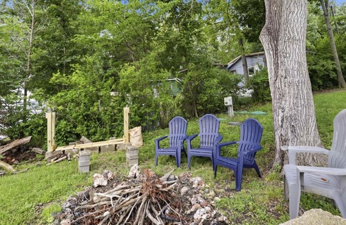 Stover House | Visit this 4 Bedroom - 3 Bath Lakefront Home with Private Dock