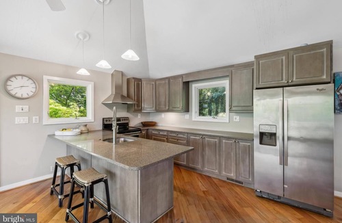 Annapolis House | Waterfront mid-century home