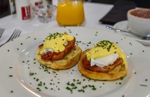 Naracoorte Hotel | William Macintosh Motor Lodge