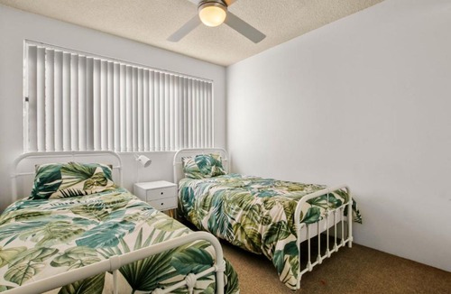 Golden Beach Apartment | Windbourne Unit 11, 101 The Esplanade, Golden Beac