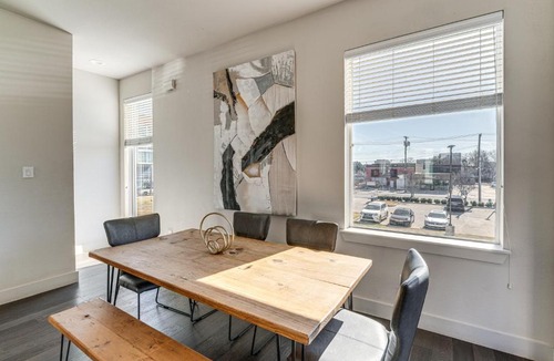 Old East Dallas House | Work & Play! Gem w/Fire Pit, 3 Mi to Dtwn Dallas