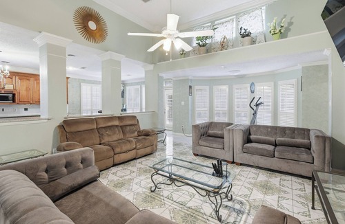 North Arlington House | World Cup 2026 - Dallas: Minimum 30-day stay; Enjoy proximity to AT&T Stadium