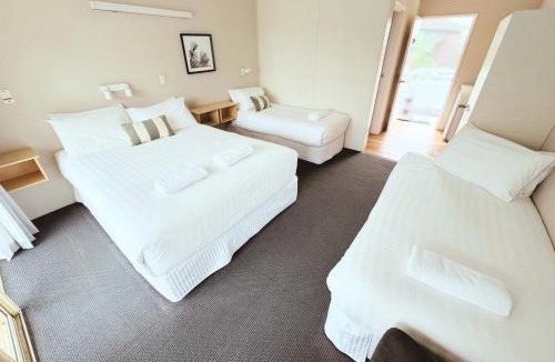 Yamba Hotel | Yamba Sun
