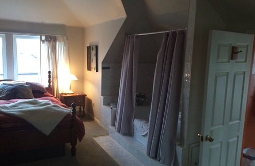 Walkerville Bed & Breakfast | Ye Olde Walkerville Bed & Breakfast