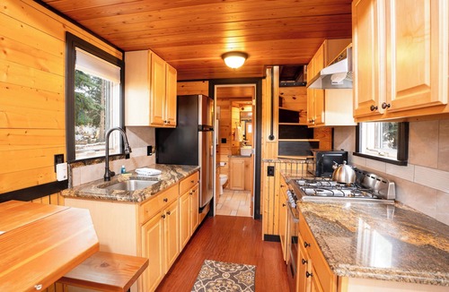 Lyons Resort | Your Adventure Hub – The Sequoia Tiny Home on River and Near Trails & Parks