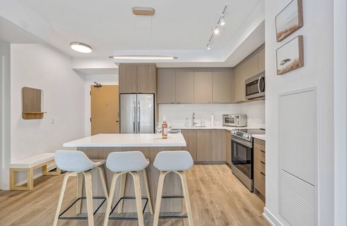Innisfil Apartment | Your Friday Harbour Escape Awaits!