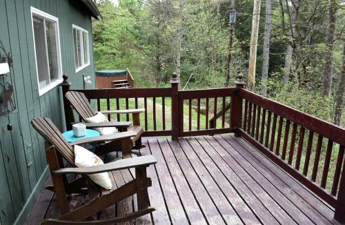 Gilman House | Your Perfect Getaway: Mountain Cabin Retreat with Hot Tub and Fireplace in Lisbon, NH
