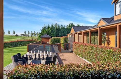 Exeter House | Yuruga, Exeter