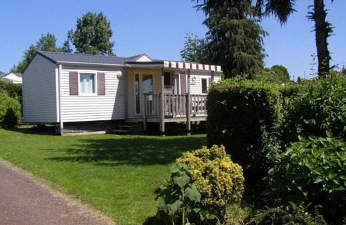 La Haye House | ZEcamping 4* familial avec étang de pêche et piscine chauffée