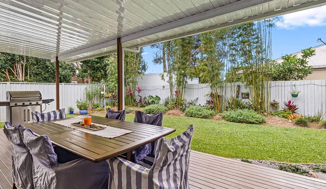 3 bedroom comfortable home pet friendly