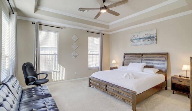 4 Mi to Six Flags: Spring Vacation Home