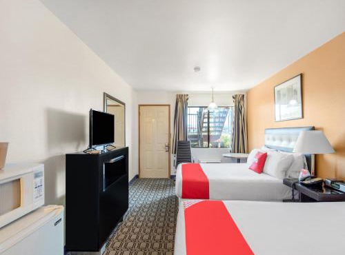 Arlington Motor Inn