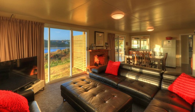Arthur River Spa Cottage
