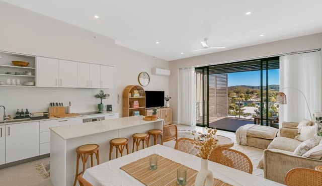 Caba Beachside -2BR Hinterland View Apartment by uHoliday
