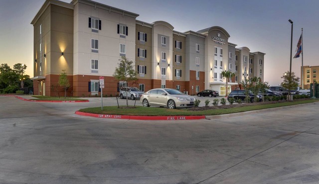Candlewood Suites College Station At University by IHG