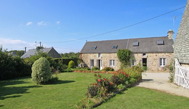 Charming house in La Hague with enclosed garden and fireplace