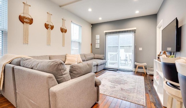 Columbus Vacation Rental about 4 Mi to Downtown!