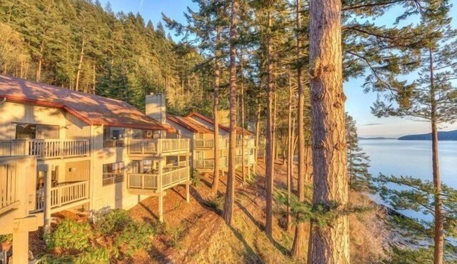 Cozy Harborside Stay | Secluded Orcas Island Getaway- Harborside 2343