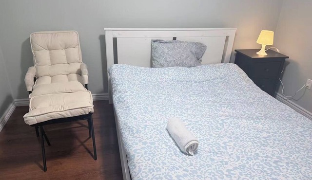 Cozy Splendid Suite for Couples/Singles