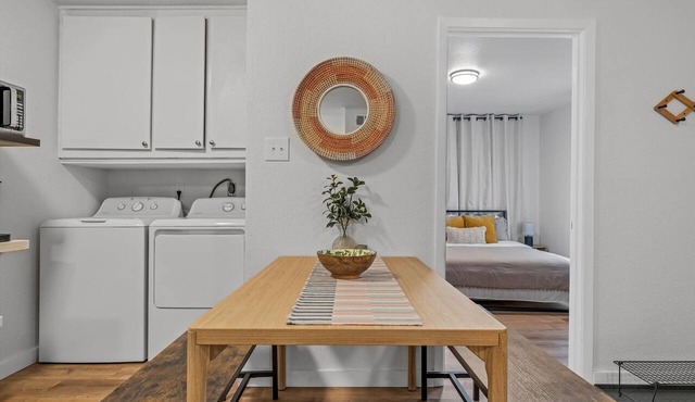 Crew Suite: 2BR/2BA | On-Site Laundry | Pets OK