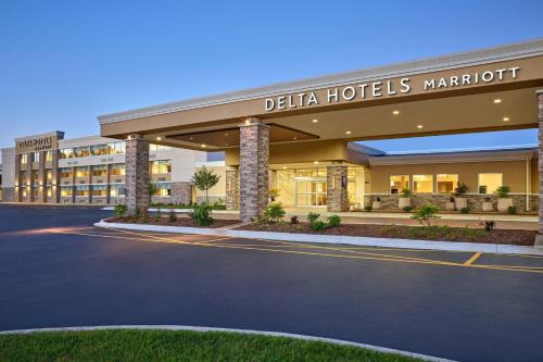 Delta Hotels by Marriott Chicago Willowbrook