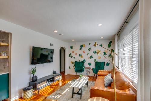 Dreamy St Charles Retreat w/Furnished Patio!
