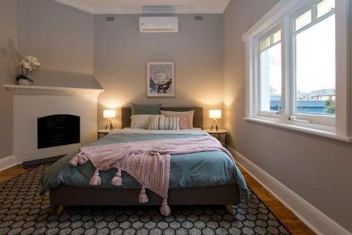 Eaton Cottage - Charming Hideaway Near Cafés & CBD