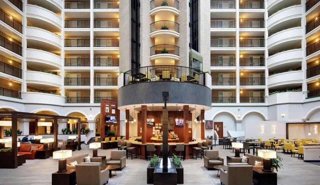 Embassy Suites by Hilton Dallas Park Central Area