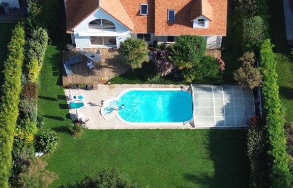 Entre Caen et la mer avec Piscine