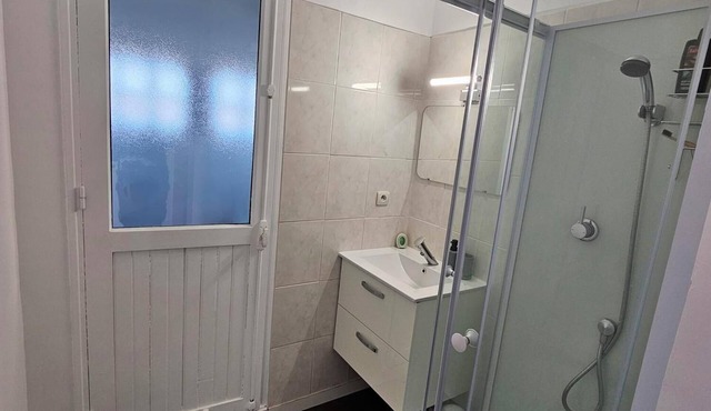 Equipped & quiet accommodation