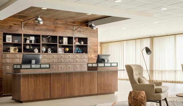 Four Points by Sheraton Oakville