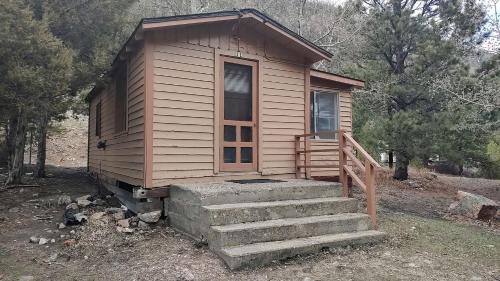 Glamping Retreat in Bellvue, Colorado, Perfect for a Weekend Escape from Denver