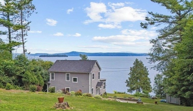 Gorgeous South Hero Sanctuary on Lake Champlain- New Listing Discount!