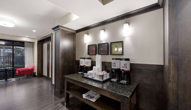 Hampton Inn Marshall