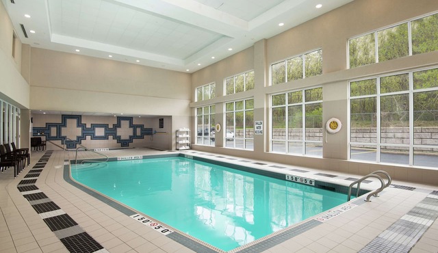 Hampton Inn & Suites Barrie